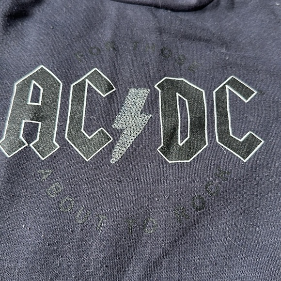 2T AC⚡️DC 2022 gray sweatshirt with silver sequins, boy or girl - Picture 2 of 7